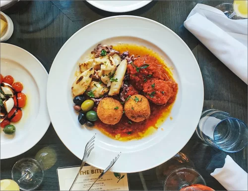 bistro5-home-gallery-pic1