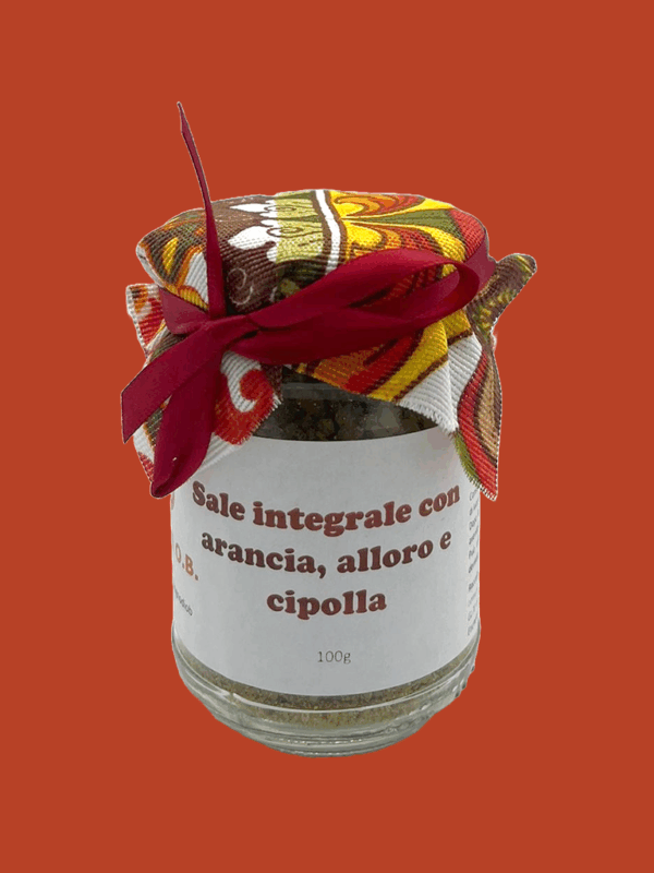 Sale arancia, alloro e cipolla